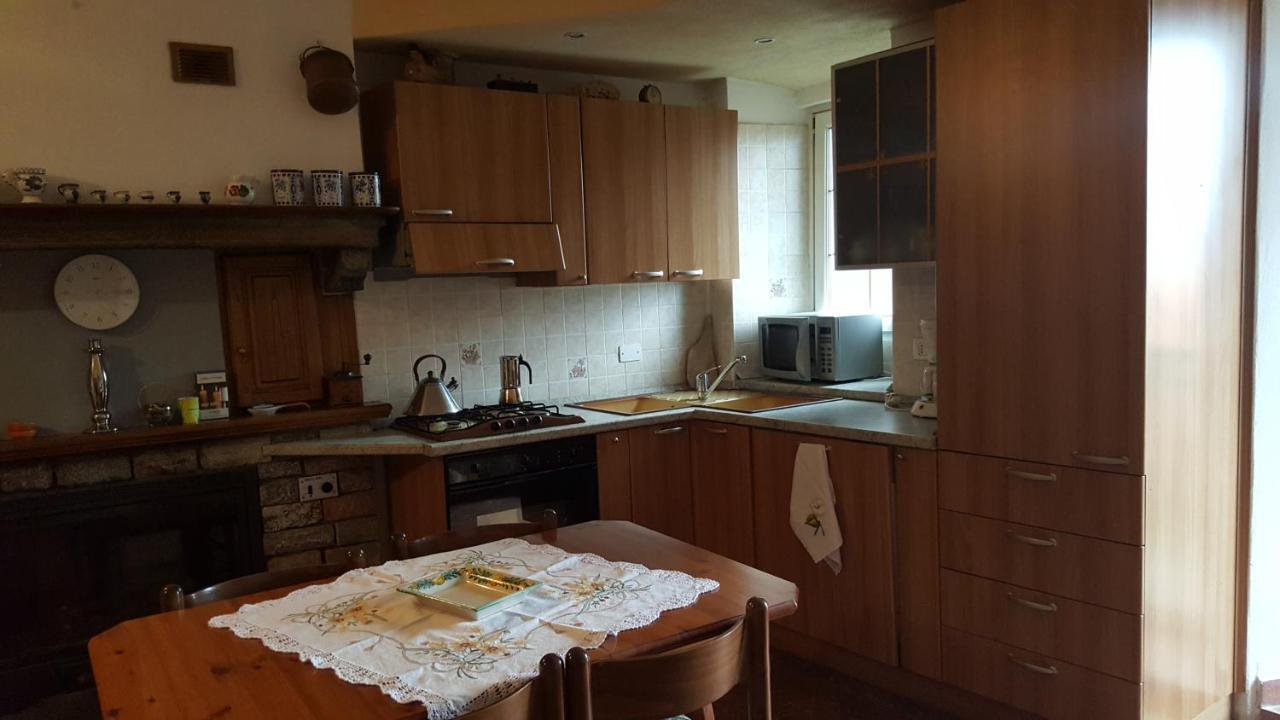 Apartamento Casa Bizza Vercana Exterior foto